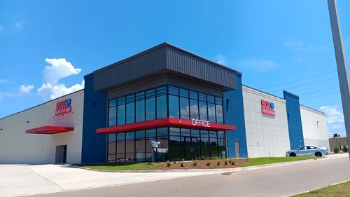 Box Self Storage- Flowood storage facility exterior view